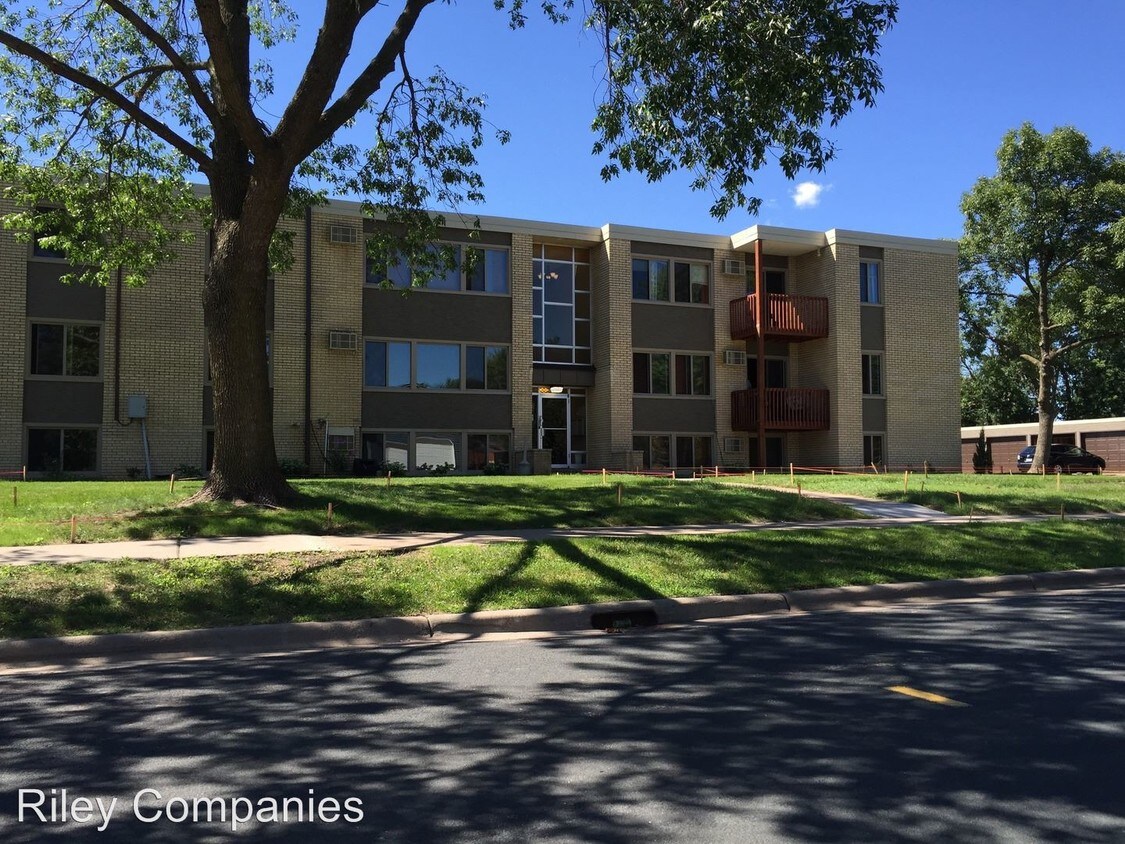 Foto principal - 6101 Beard Ave N