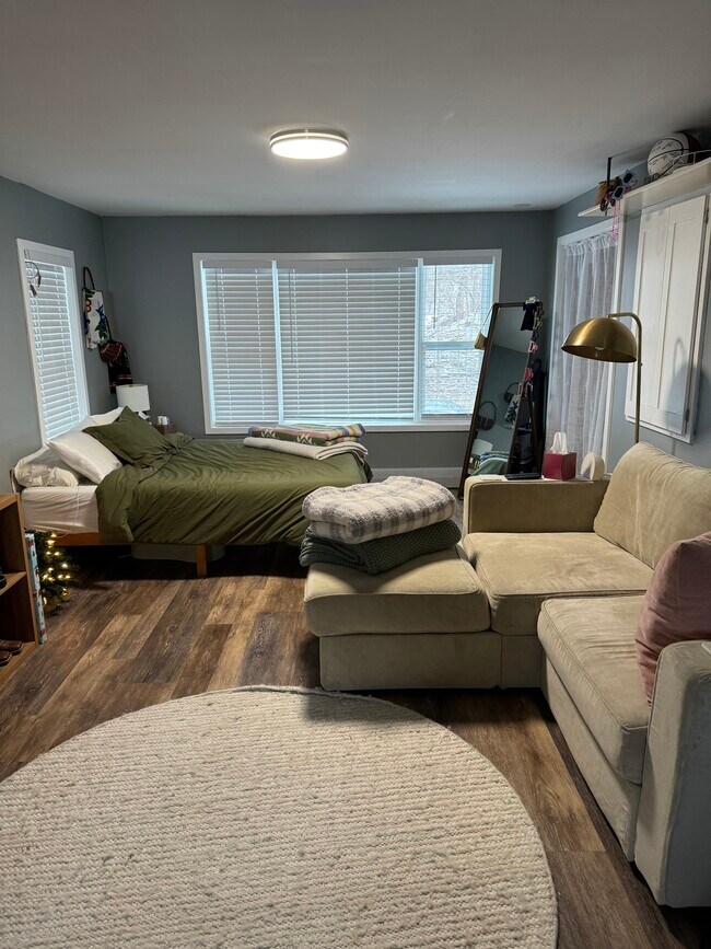 Foto del edificio - 3325 Stevens St