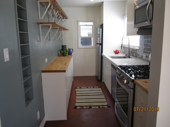 KITCHEN - 12445 Walsh Ave