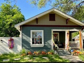 Building Photo - 1621 W French Pl