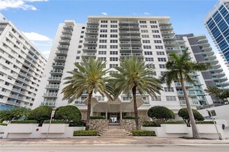 Building Photo - 6917 Collins Ave