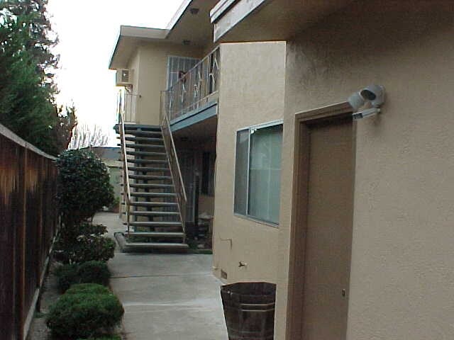 Building Photo - 310 Albion Ave