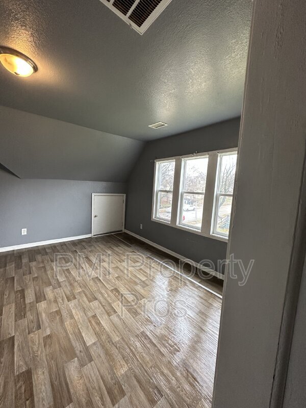 Foto del edificio - 1235 N 26th St