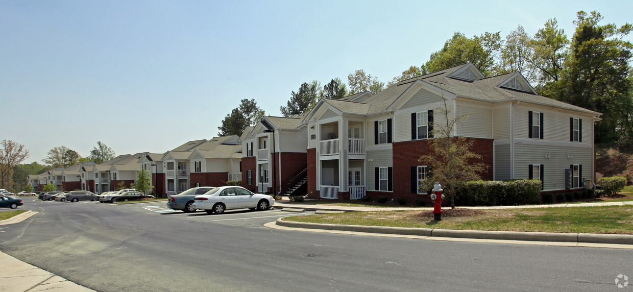 Foto principal - Perry Hill Apartments