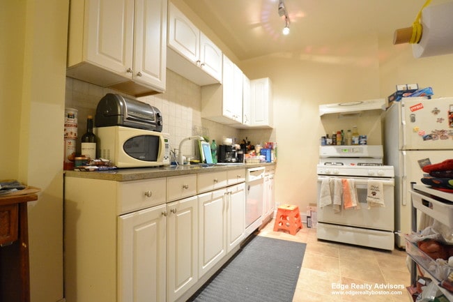 Photo - 21 Park Vale Ave Apartment