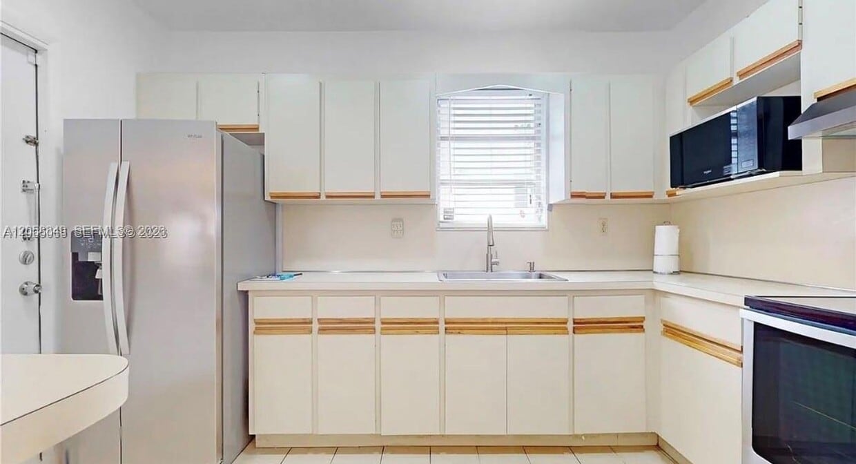 Photo - 3330 SW 2 0, Miami, FL 33135 - 1119
