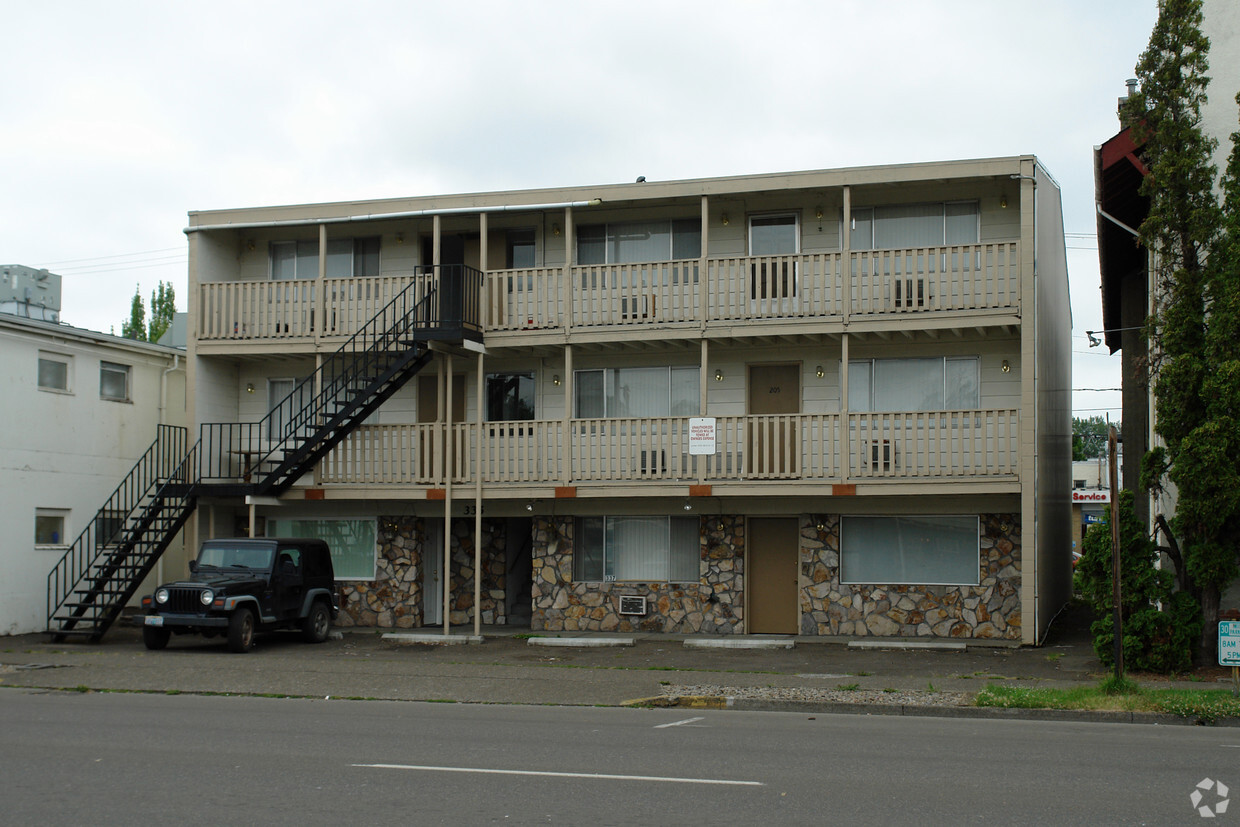 Foto principal - 335-337 SW 4th St
