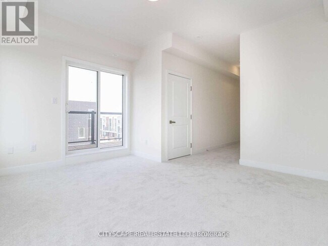 Photo du bâtiment - 50 William Duncan Rd