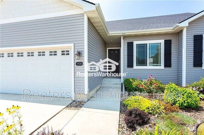 Foto del edificio - 1930 SE Waddell Way