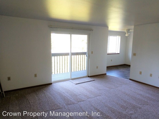 Building Photo - 3625 Belle Vista Ct S