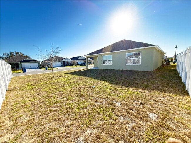 Building Photo - 307 Taylor Grvs St