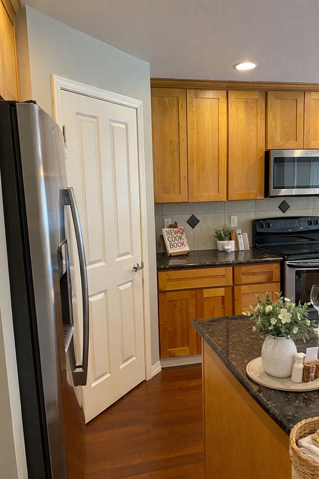 Foto del edificio - This Home Checks All the Boxes (and Then Some)!