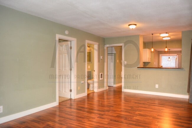 Building Photo - Garland Triplex
