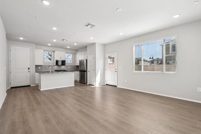 Foto del edificio - 28485 Via Rioja