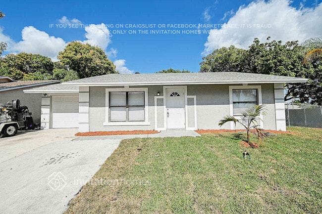 Building Photo - 5825 Ithaca Cir W