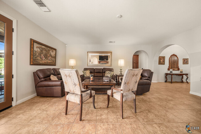 Foto del edificio - 1050 Glenwood Dr