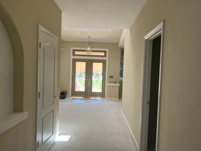 Foto del edificio - 3 Bedroom 3 Bath Home in the Knolls