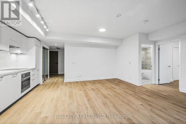 Photo du bâtiment - 36 Brentcliffe Rd