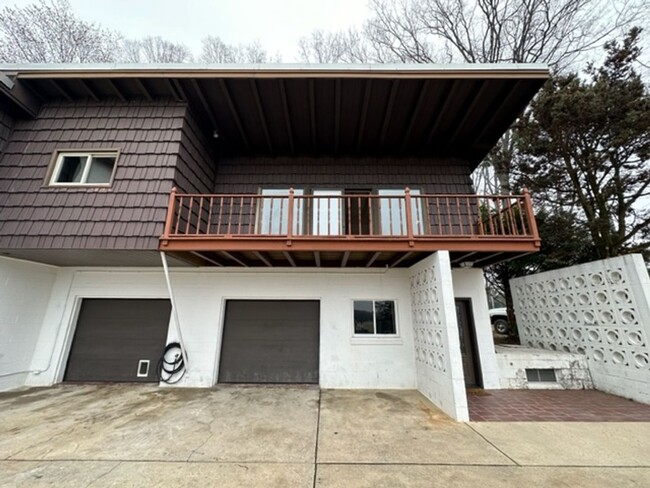 Building Photo - 3 Bedroom 2.5 Bath Home in Myerstown