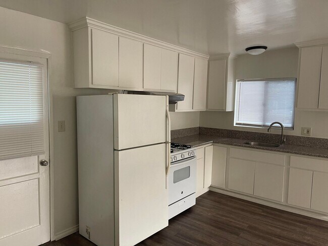 Foto del edificio - 1511 N Hollywood Way