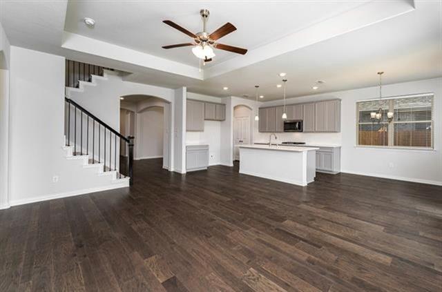 Building Photo - 3010 Teak Dr