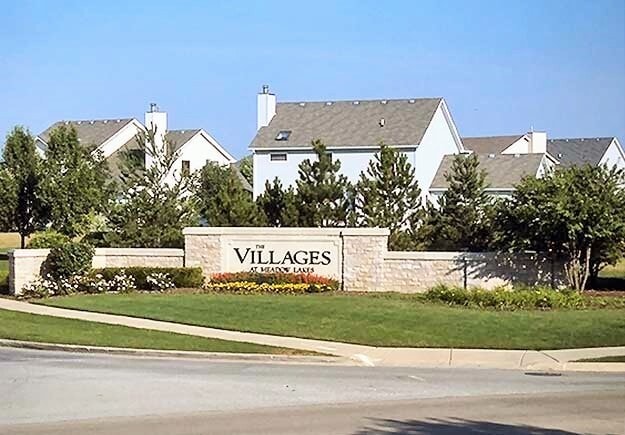 Building Photo - 3690 Baybrook Dr