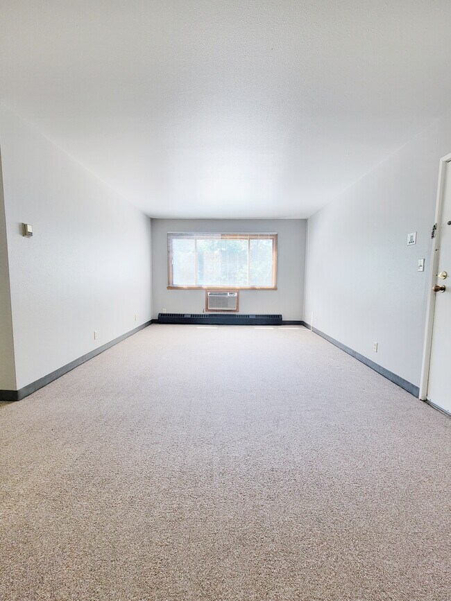 1612 8th St N Unit 20, Wahpeton, ND 58075 Condo for Rent in Wahpeton