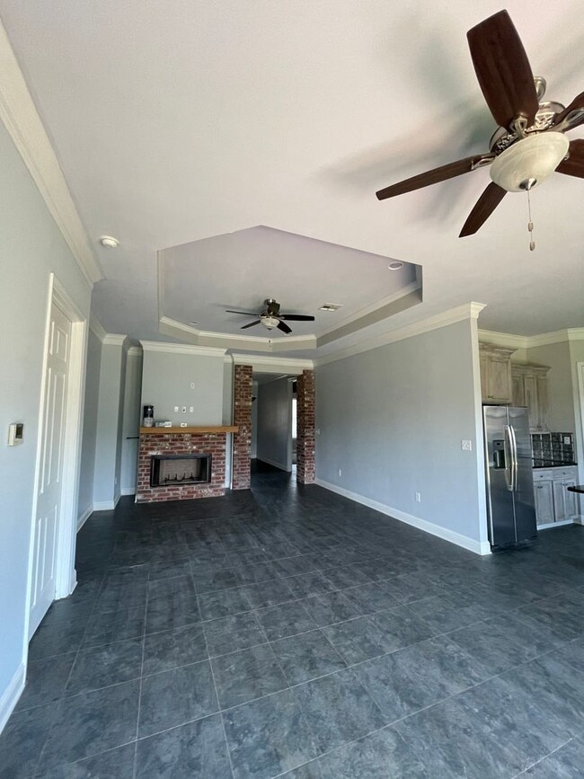 Building Photo - Rental Property