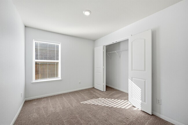 Foto del edificio - 340 Barrel Cactus Dr