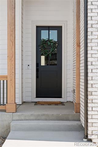 Foto del edificio - 1404 Swan Peter Dr