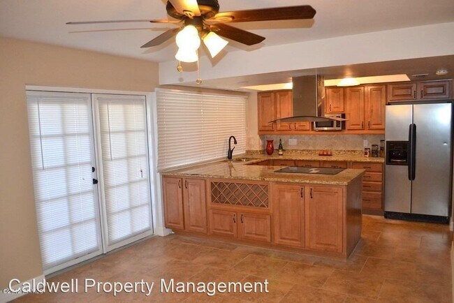 Foto del edificio - 3 br, 2.5 bath House - 4343 N. Miller Rd.
