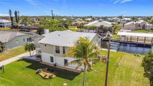 Foto del edificio - 24313 Pirate Harbor Blvd