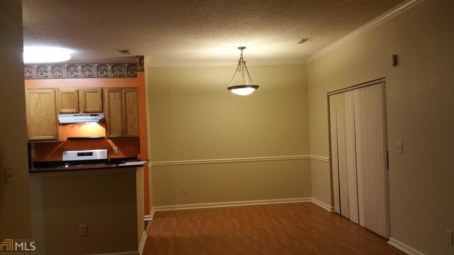Foto del edificio - 2442 Laurel Cir NW