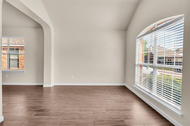 Foto del edificio - 9941 Voss Ave