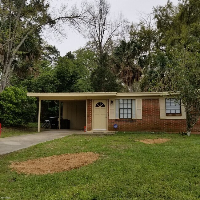 Building Photo - 3 br, 2 bath House - 2211 Belle Vue Way