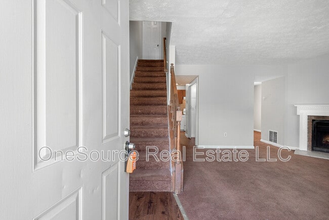 Building Photo - 5301 Stonebush Terrace