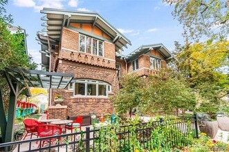 Building Photo - 861 N Humboldt St