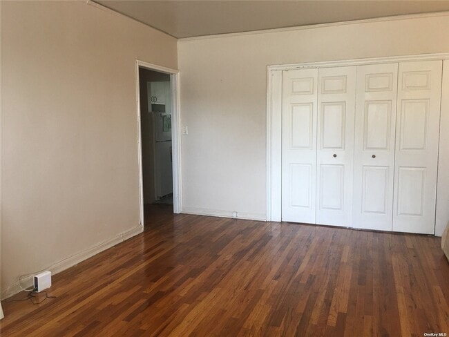 Building Photo - 141-24 78th Ave