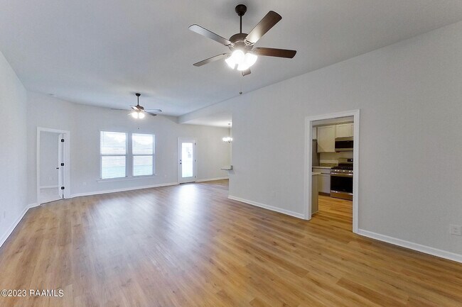Foto del edificio - 121 Alpine Meadows Ln