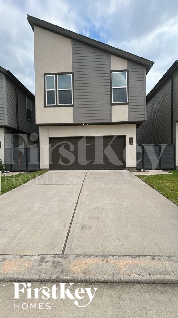 Building Photo - 373 N Centro Cir