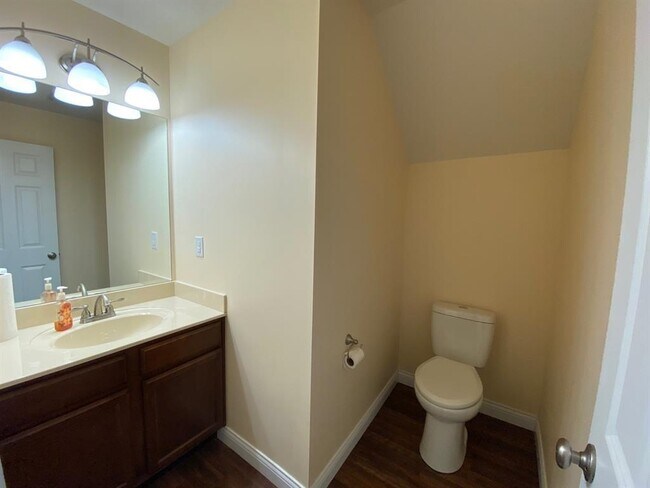 Foto del edificio - 3128 S Cuffers Dr