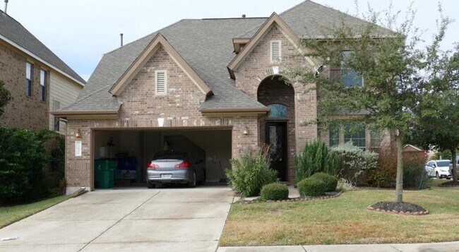 Building Photo - 3900 Bowstring Bend