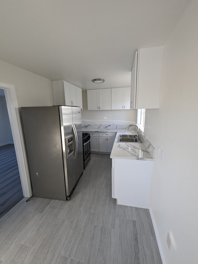 Photo - 1051 E Hyde Park Blvd (Inglewood, CA)
