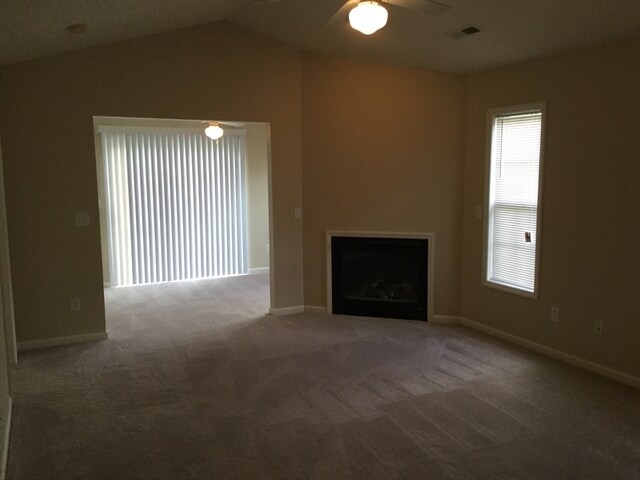 Foto del edificio - 172 Tudor Downs Rd