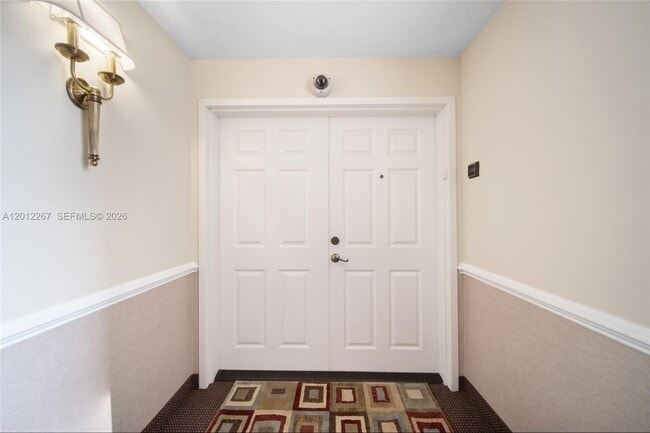 Foto del edificio - 9021 SW 94th St