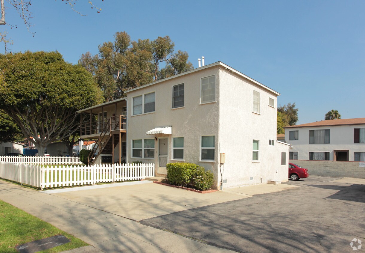 Building Photo - 2301 14th St