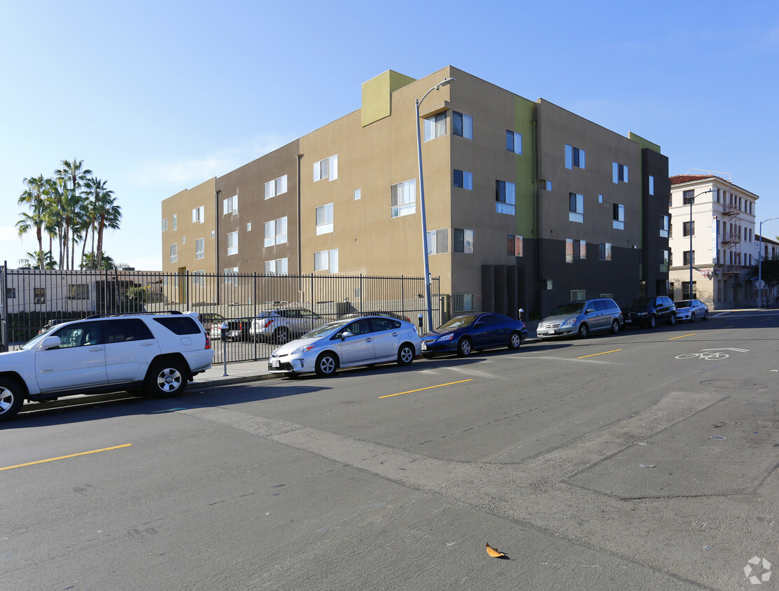 Foto del edificio - Casa Verde Apartments