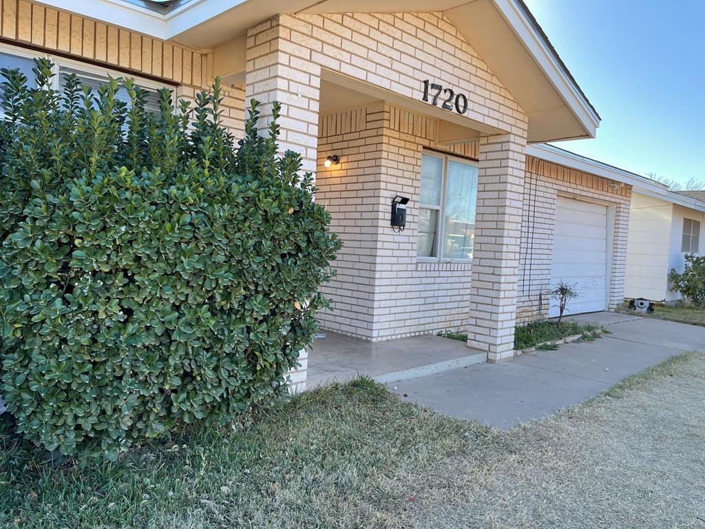 Foto principal - 1720 E 49th St