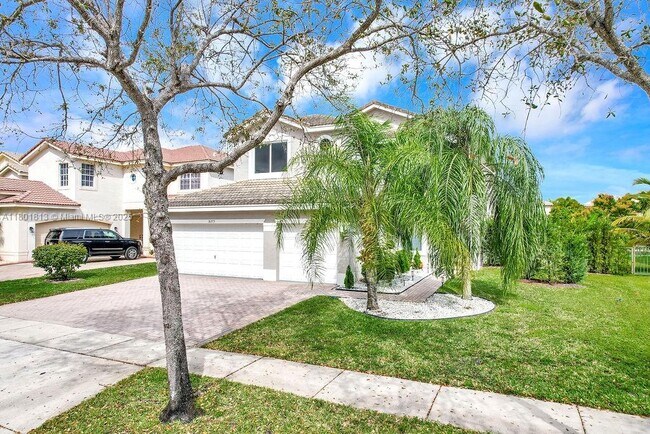 Foto del edificio - 16373 SW 30th St