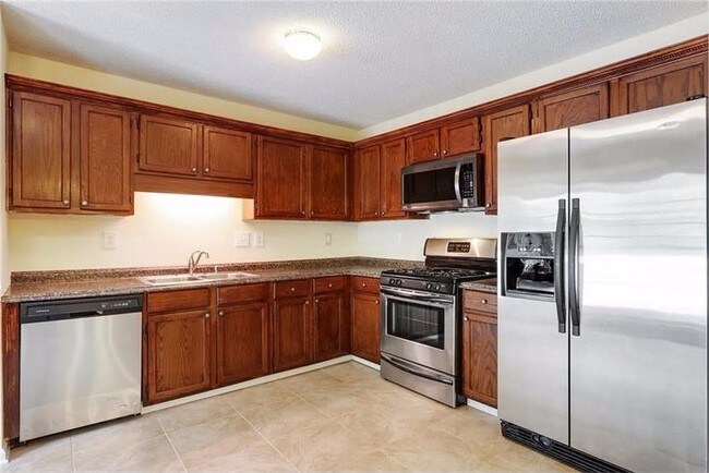 Building Photo - 4460 Steeplechase Dr
